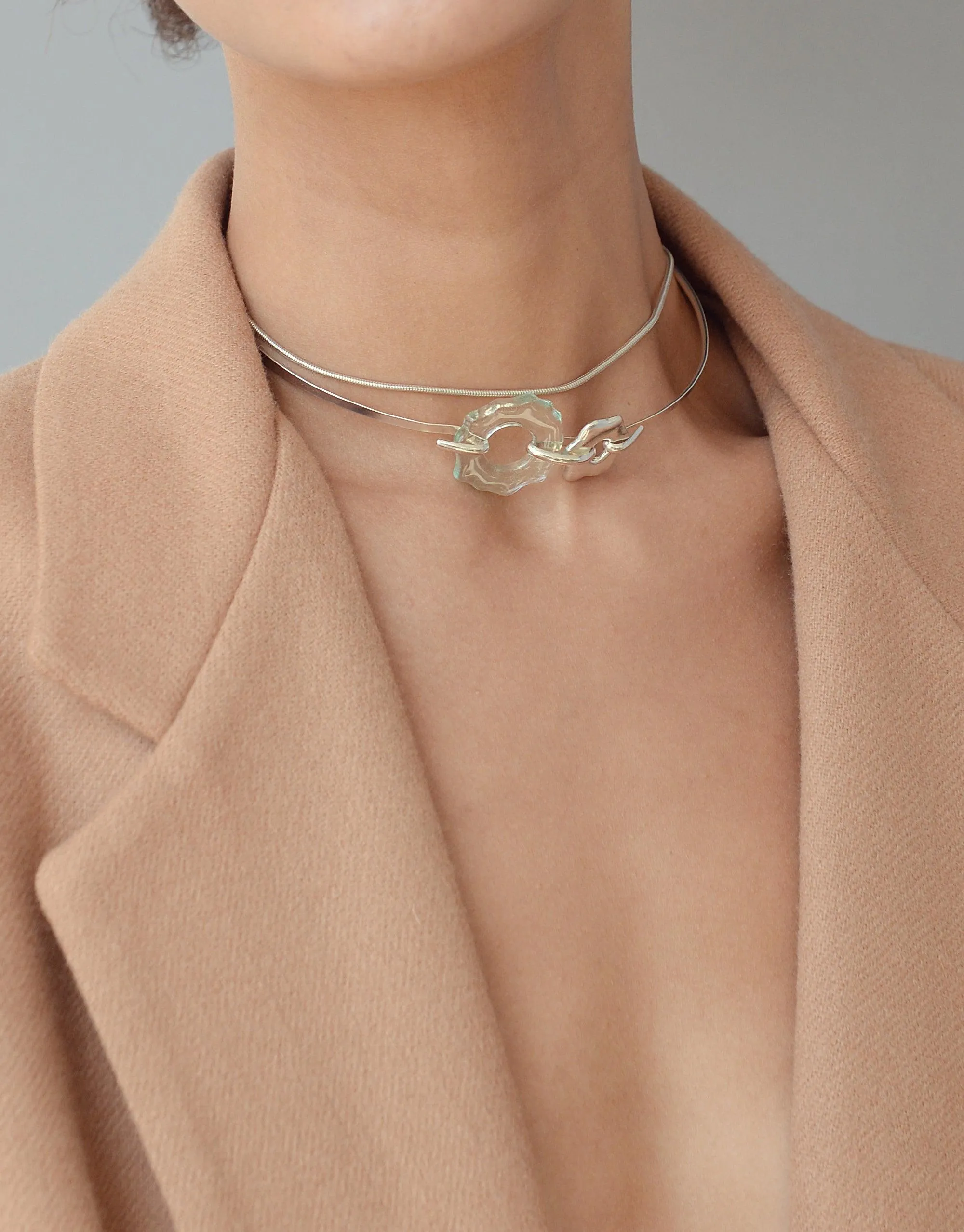 Avens Choker Necklace