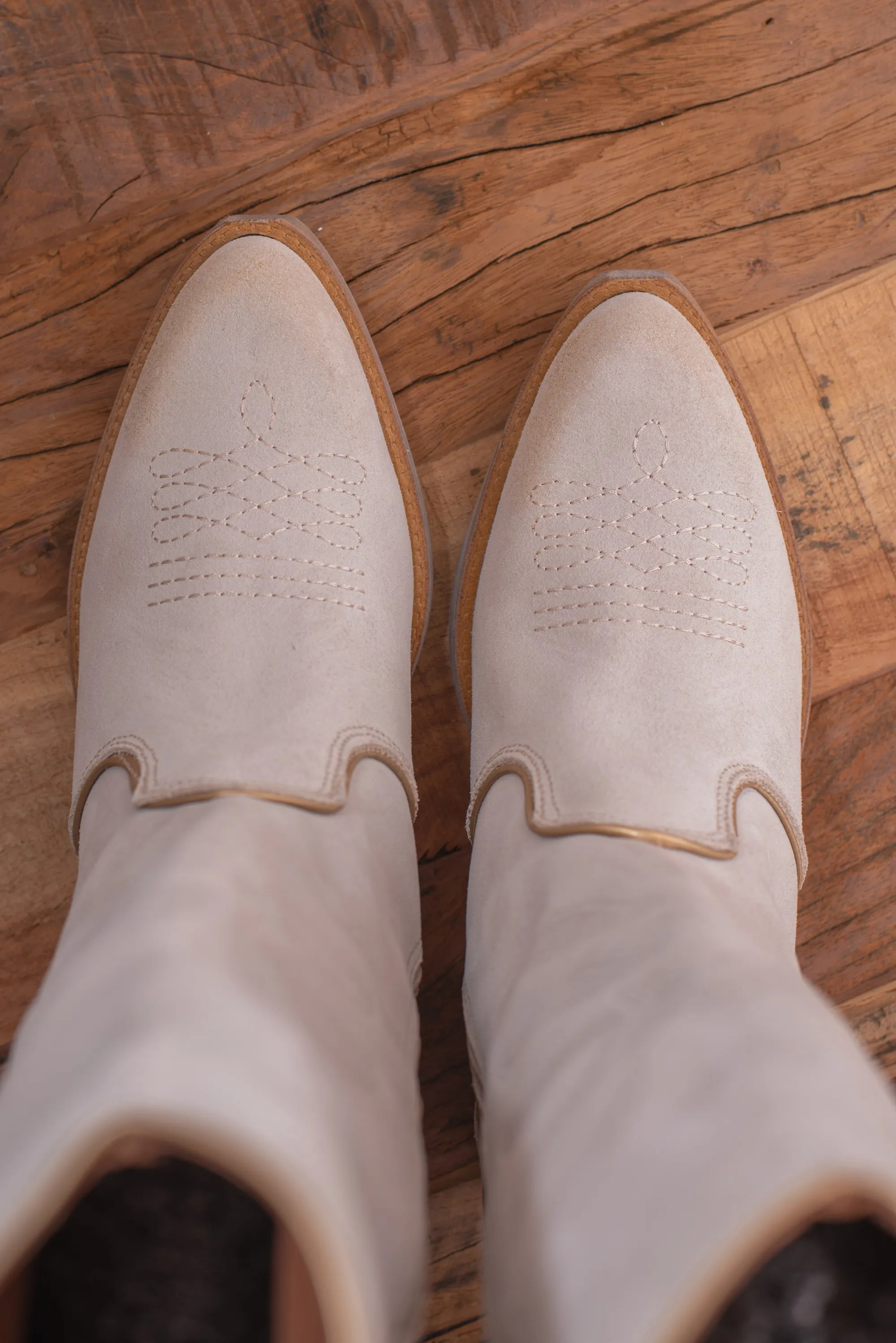 Cowboy Boot - Arctic White