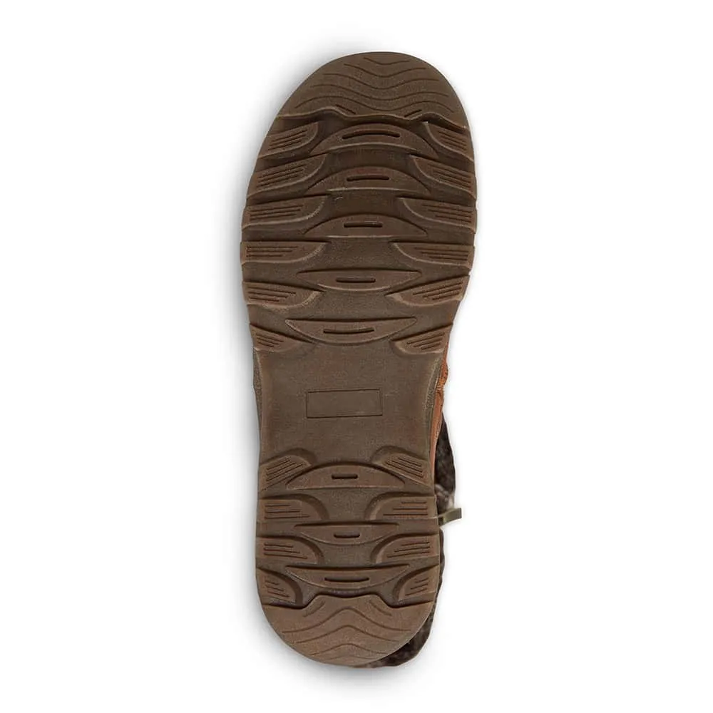 Element Boot in Tan Micro Smooth