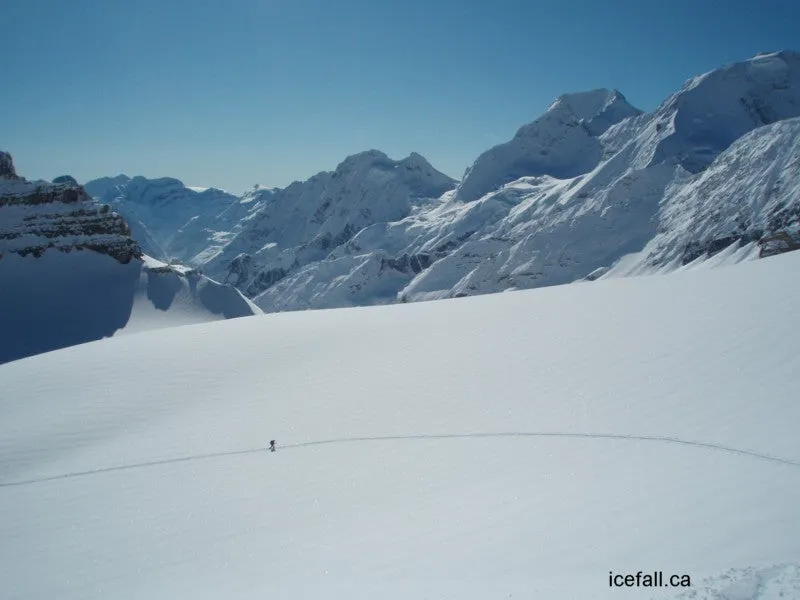 Icefall Lodge BC