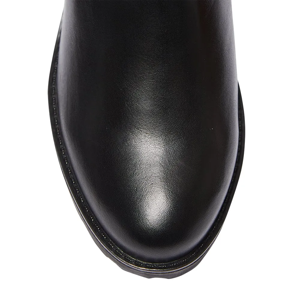 Innovate Boot in Black Leather