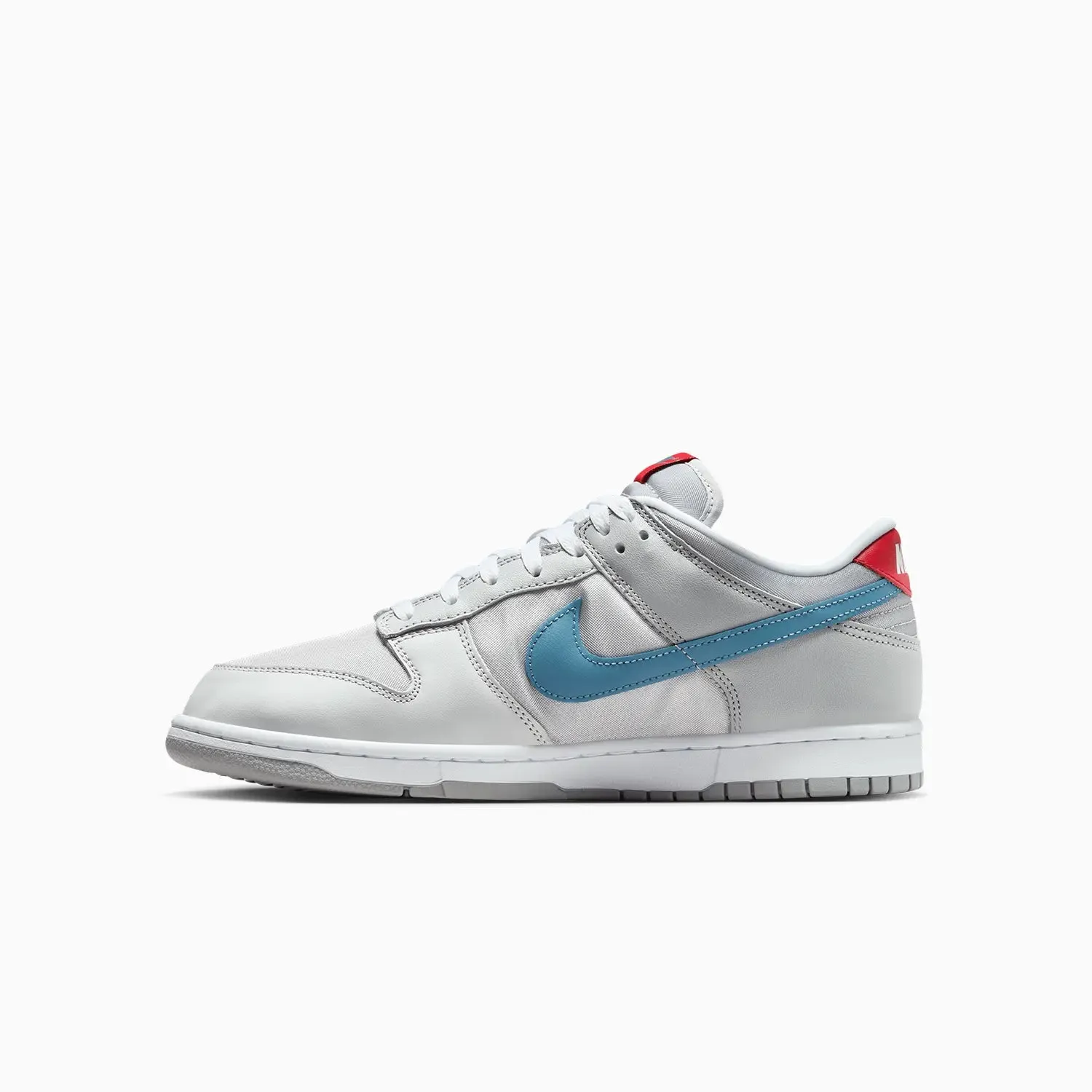 Men's Dunk Low "Silver Surfer"