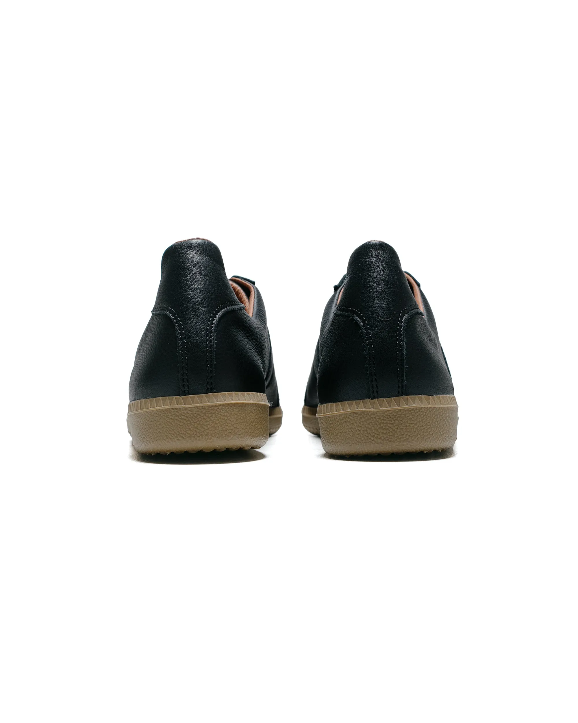 Reproduction of Found German Military Trainer 1700L Black