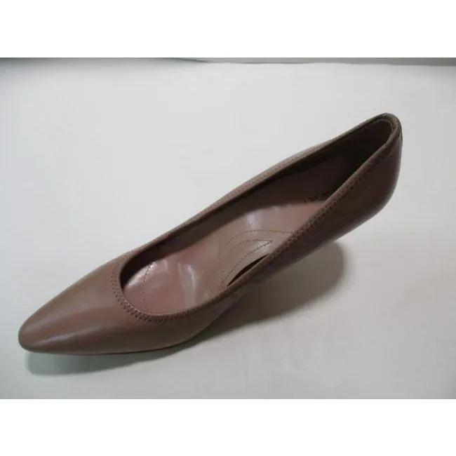 Tahari Tan Brett Taupe Soft Pointed Toe Heels Pumps Size Us